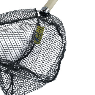 Baitwell Net with Wooden 24inch Handle - Promar