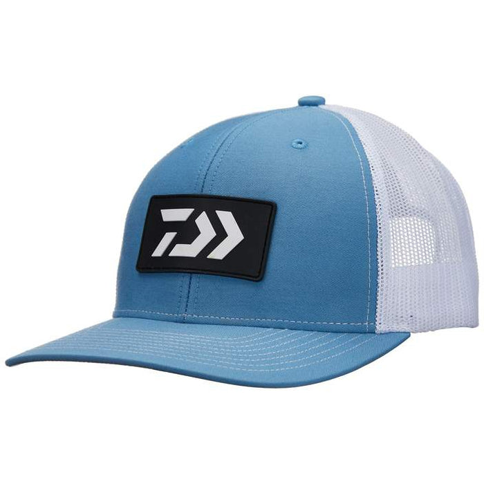 D-Vec Two-tone Logo Trucker Hats - Daiwa